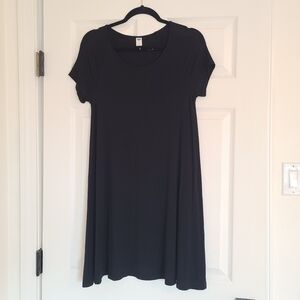 Old Navy Black Short Sleeve Loose Fit Knee Length Dress Size S